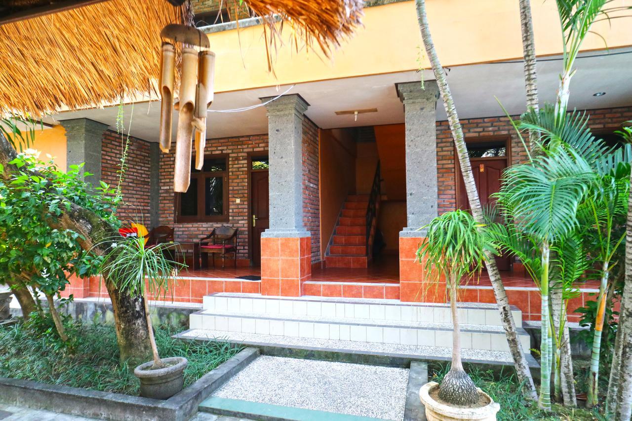 Kedin'S Inn Seminyak  Exterior photo